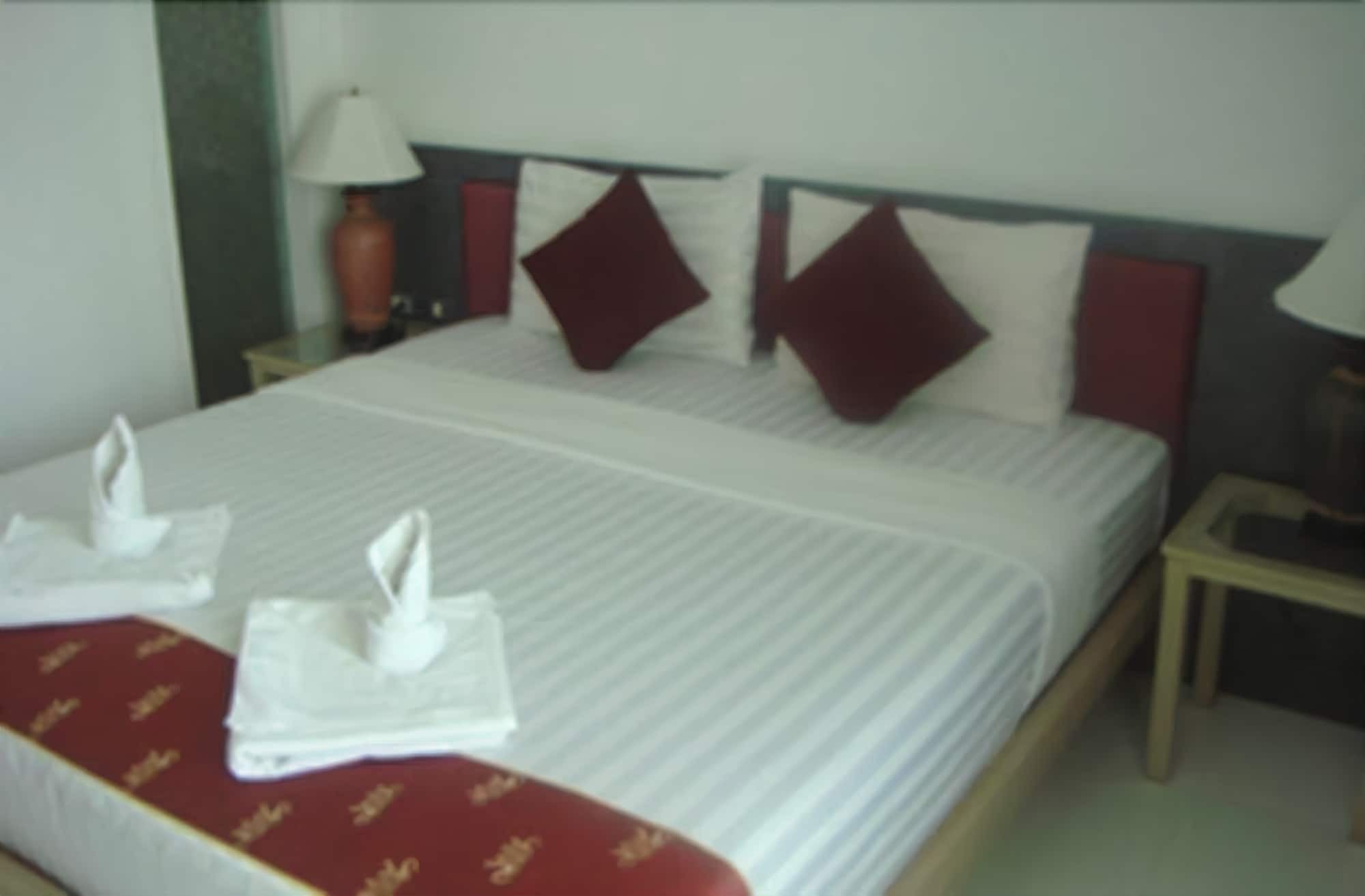 Kamala 555 Hotel Exterior photo